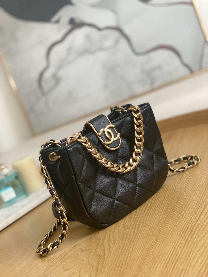 Chanel 3475 Small HOBO Handbag Lambskin & Gold-Tone Metal Black