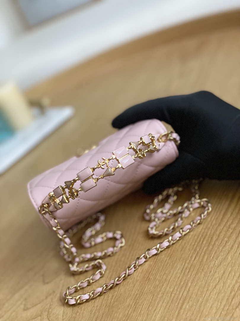 Chanel AP2945 Clutch with Chain Lambskin Light Pink Gold