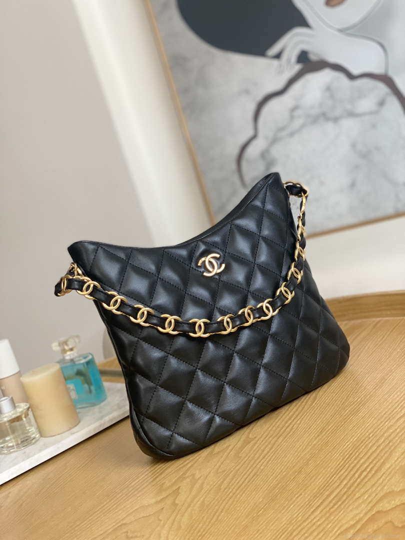 Chanel AS3631 2022 new hippie underarm Hobo bag shoulder bag Black