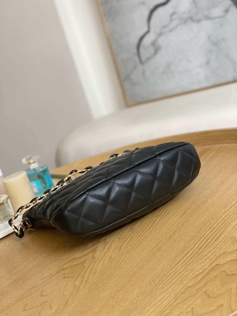 Chanel AS3631 2022 new hippie underarm Hobo bag shoulder bag Black
