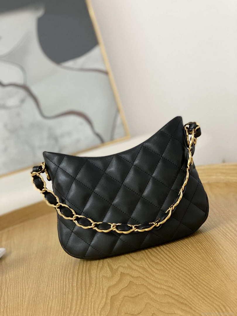 Chanel AS3562 Hobo Handbag Lambskin Black