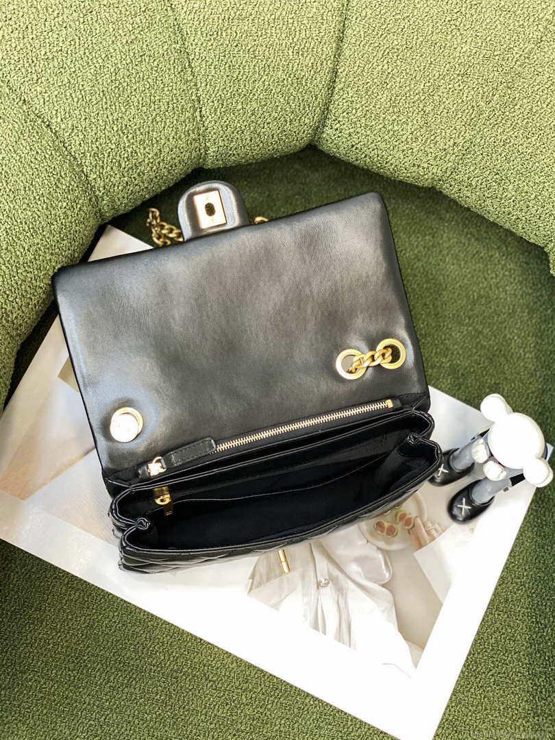 Chanel AS3609 Flap Bag Lambskin Lambskin & Gold-Tone Metal Black