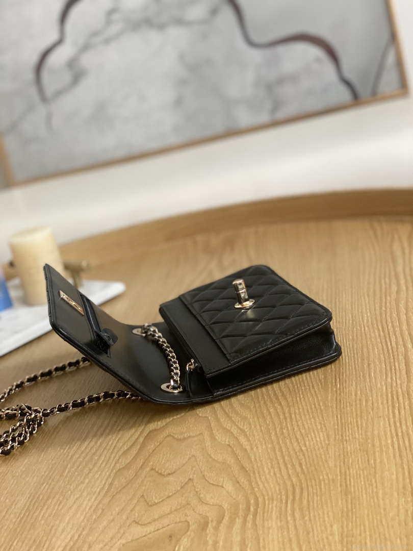Chanel A88632 WOC 19 Chain Wallet Bag Black Lambskin Gold
