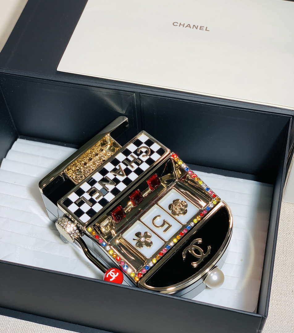 Chanel AS3586 2023SS Walk-on Embroidery Slot Shoulder Bag black
