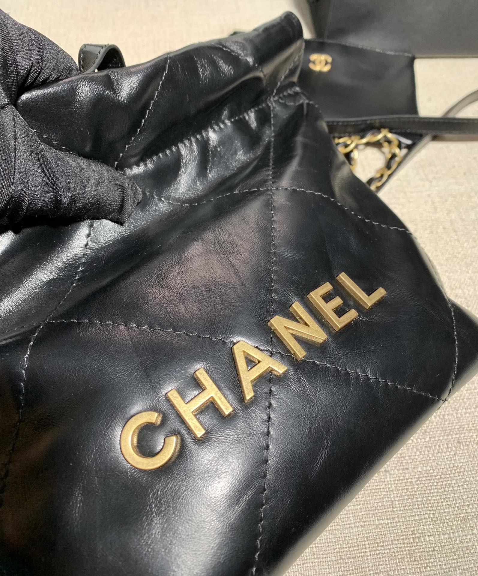 Chanel AS3260 22 Mini Handbag Calfskin Black with Gold A85