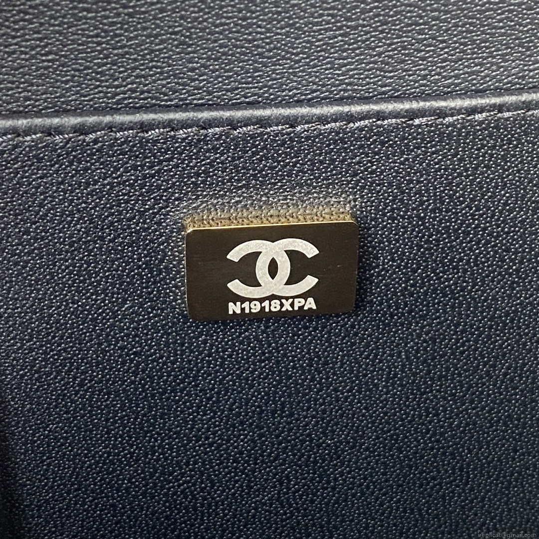 Chanel AS3345 Vanity Case Calfskin & Gold-Tone Metal Black