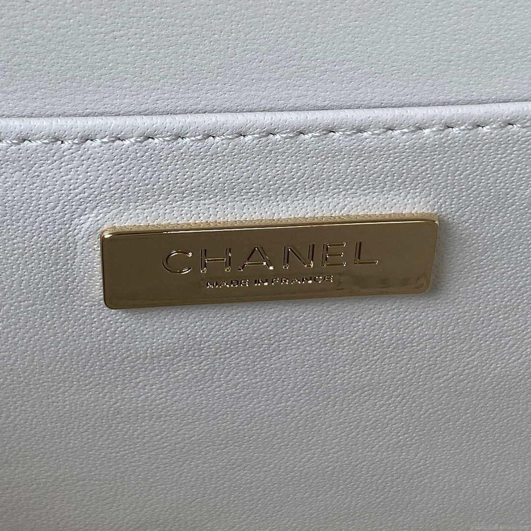 Chanel AS3345 Vanity Case Calfskin & Gold-Tone Metal White
