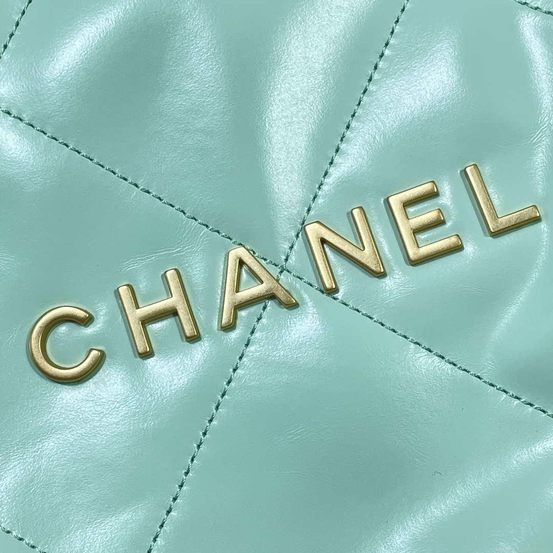 Chanel 22 Large Handbag Shiny Calfskin AS3262 Mint Green