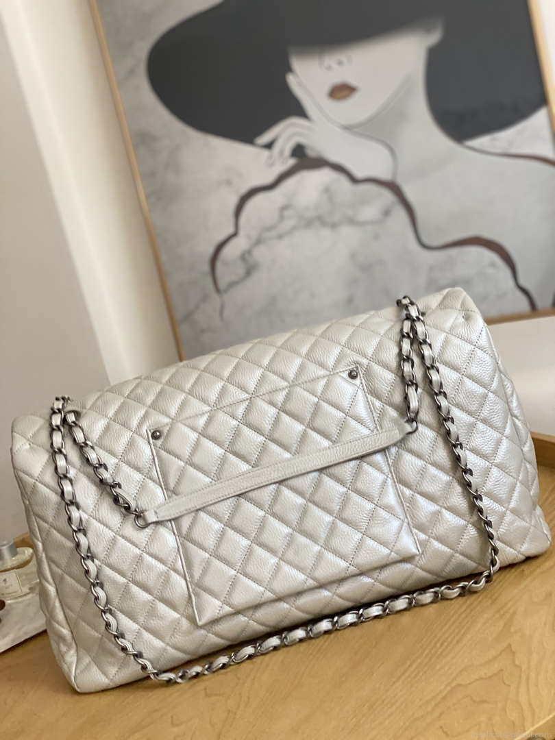 Chanel A91169 Flap Travel Bag Airport Series A94305 caviar calfskin Silver White