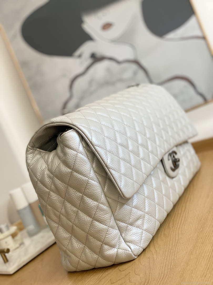 Chanel A91169 Flap Travel Bag Airport Series A94305 caviar calfskin Silver White