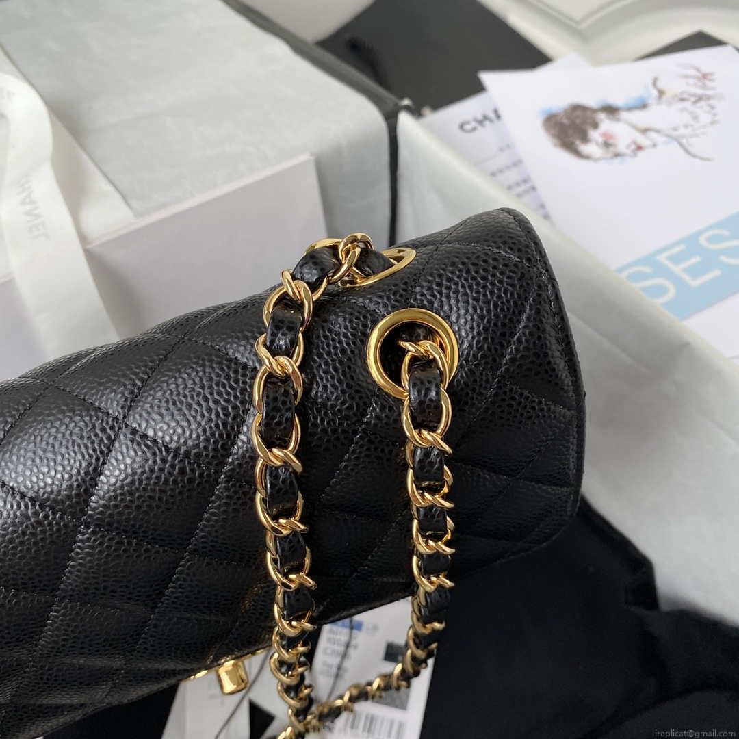 Chanel A01113 Flap Handbag Classic Bag Grained shiny Calfskin Black Gold
