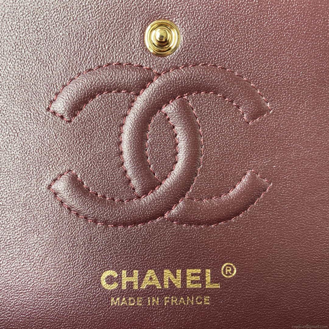 Chanel A01113 Flap Handbag Classic Bag Grained shiny Calfskin Black Gold