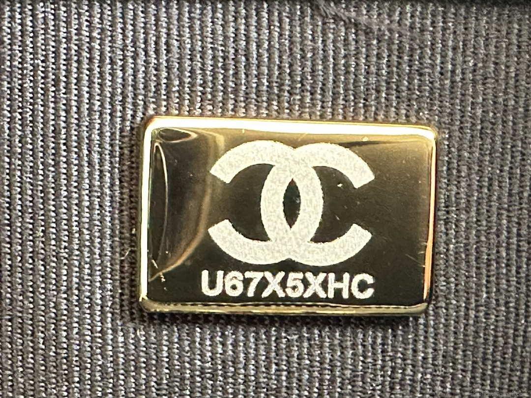 Chanel AS3777 Flap Bag Grained Calfskin & Gold-Tone Metal Black