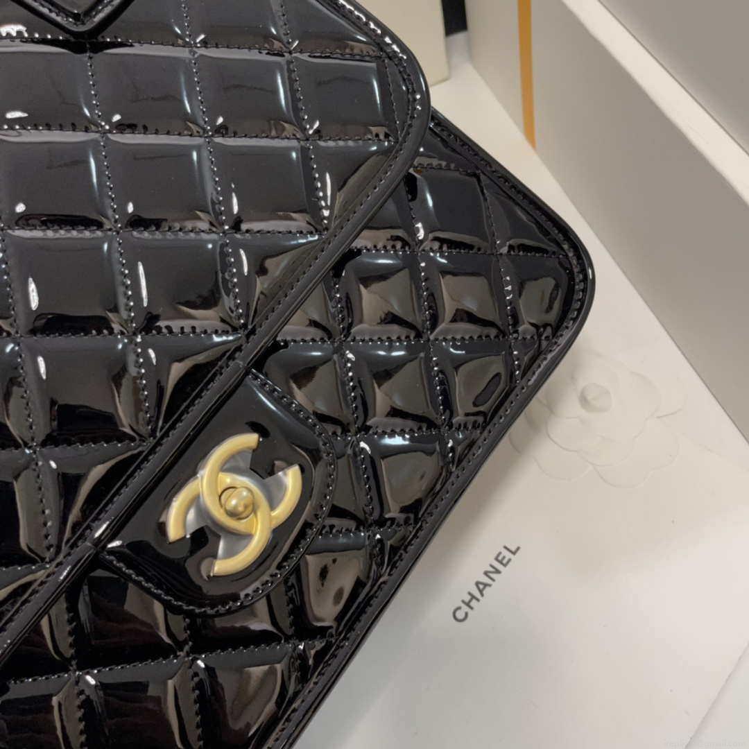 Chanel AS3662 LARGE BACKPACK Patent Calfskin & Gold-Tone Metal Black