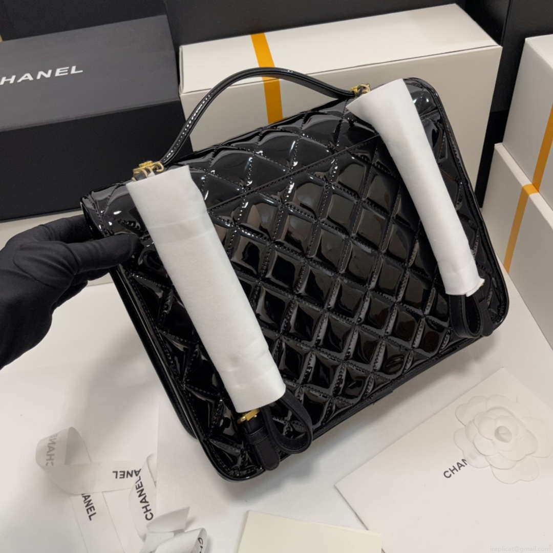 Chanel AS3662 LARGE BACKPACK Patent Calfskin & Gold-Tone Metal Black