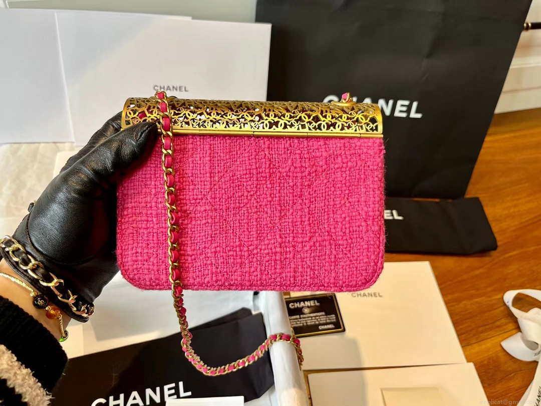 Chanel AS3526 Mini Evening Bag Wool Tweed & Gold-Tone Metal Rose Red