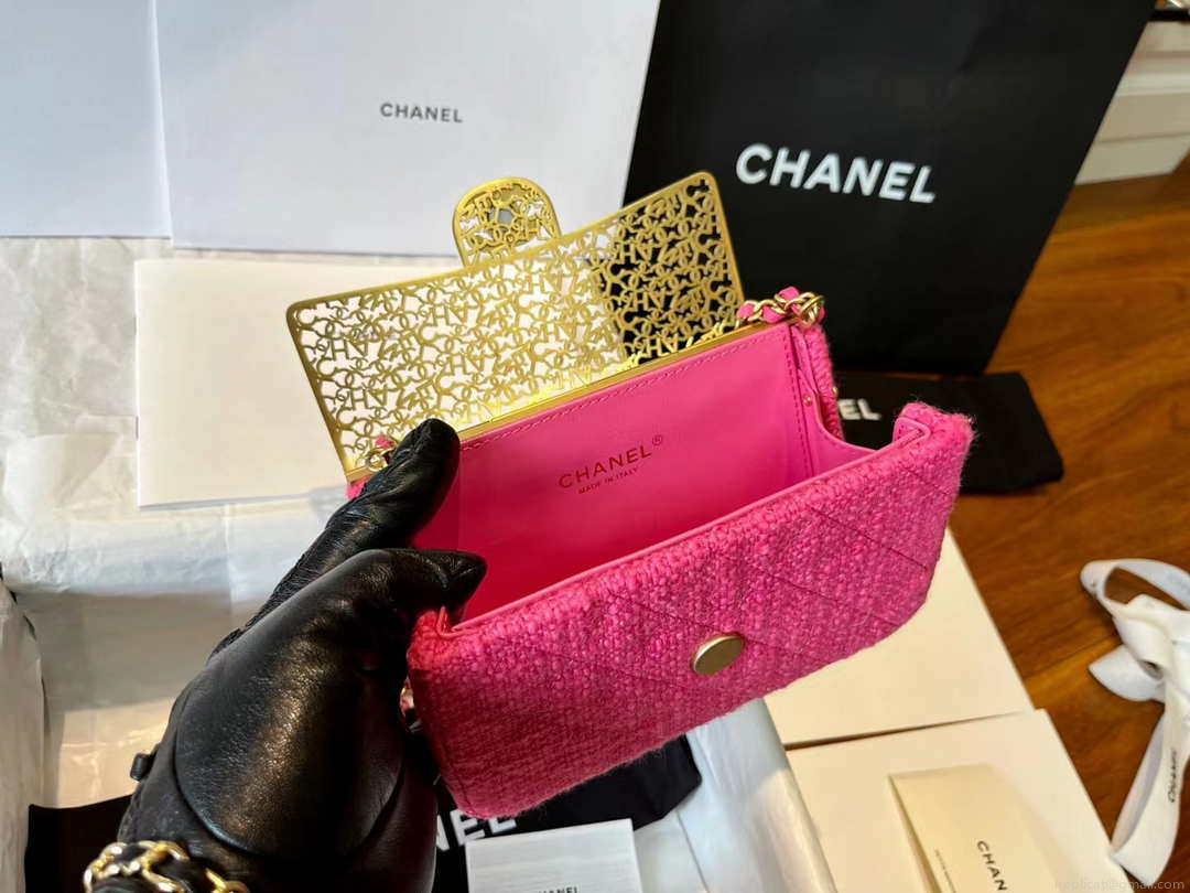 Chanel AS3526 Mini Evening Bag Wool Tweed & Gold-Tone Metal Rose Red