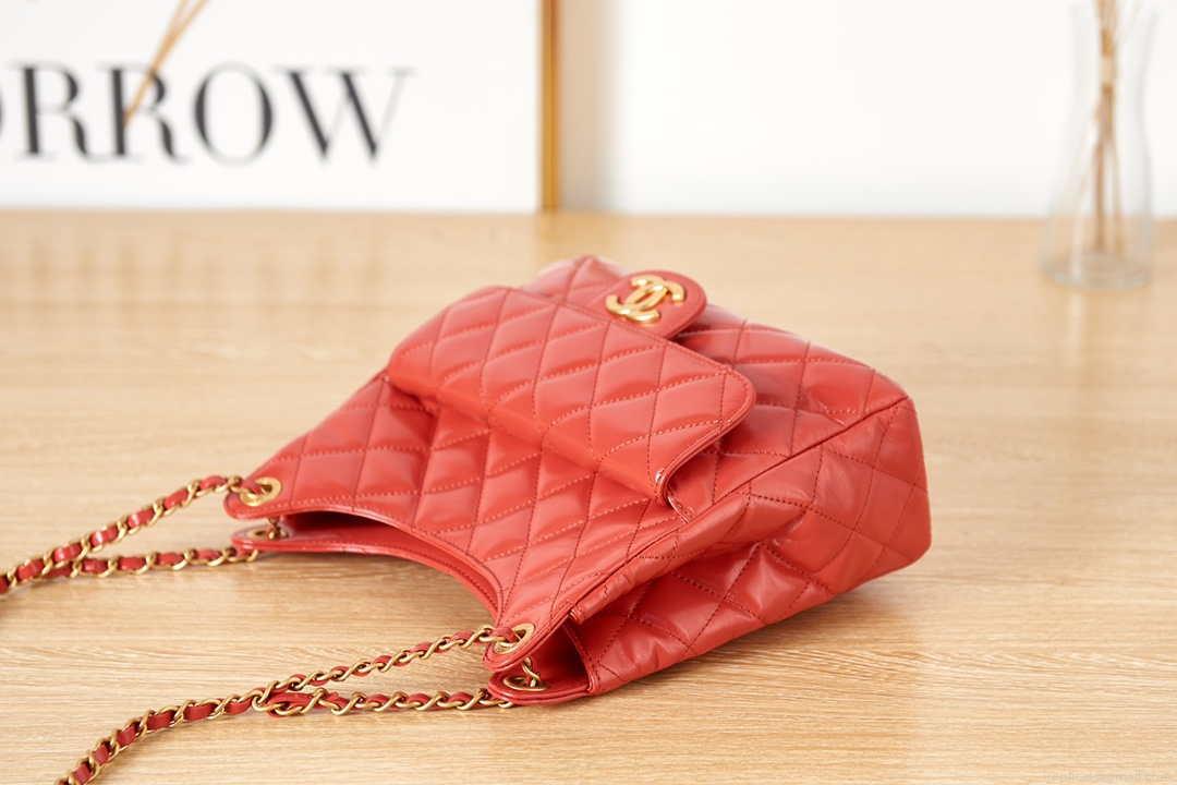 Chanel AS3690 Hobo Handbag Shiny Crumpled Calfskin & Gold-Tone Metal Red
