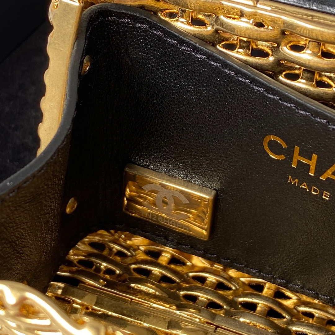 Chanel AS3713 SMALL EVENING BAG Lambskin & Gold Metal Black & Gold