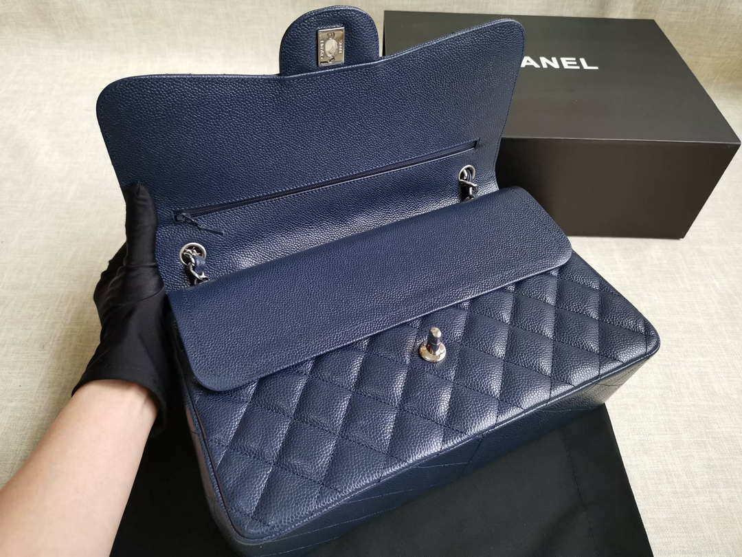 Chanel A58600 Large Classic Handbag Grained shiny Calfskin Navy Blue Sliver