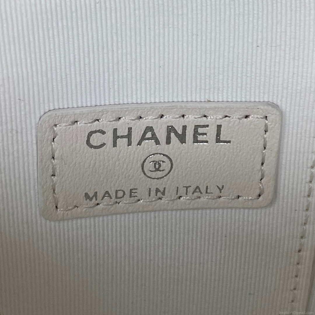 Chanel AP2718 Small Vanity With Chain Calfskin White