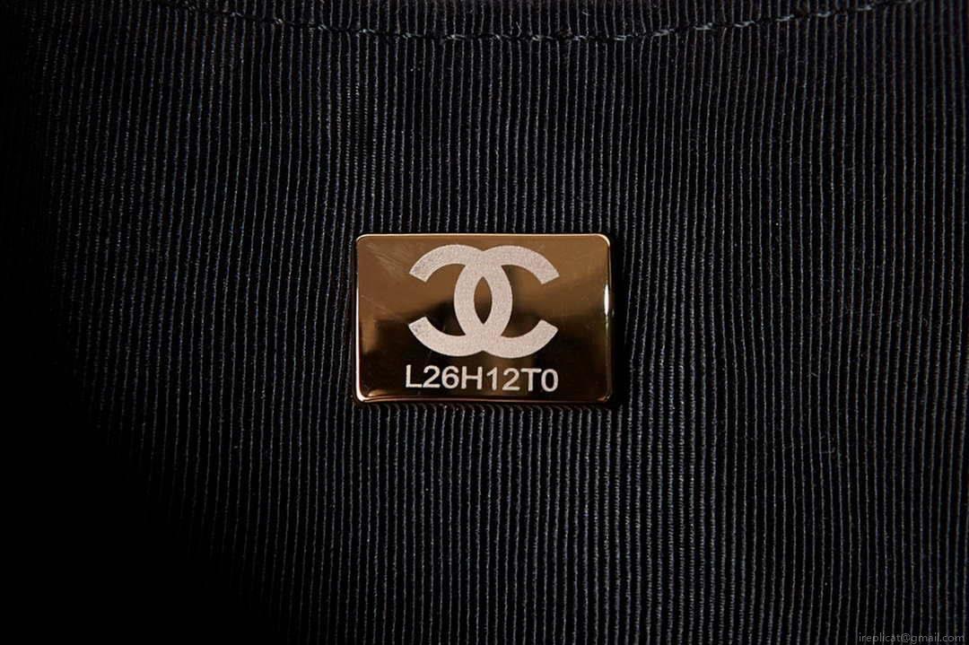 Chanel AS3917 Clutch With Chain Lambskin & Shiny Light Gold Metal Black