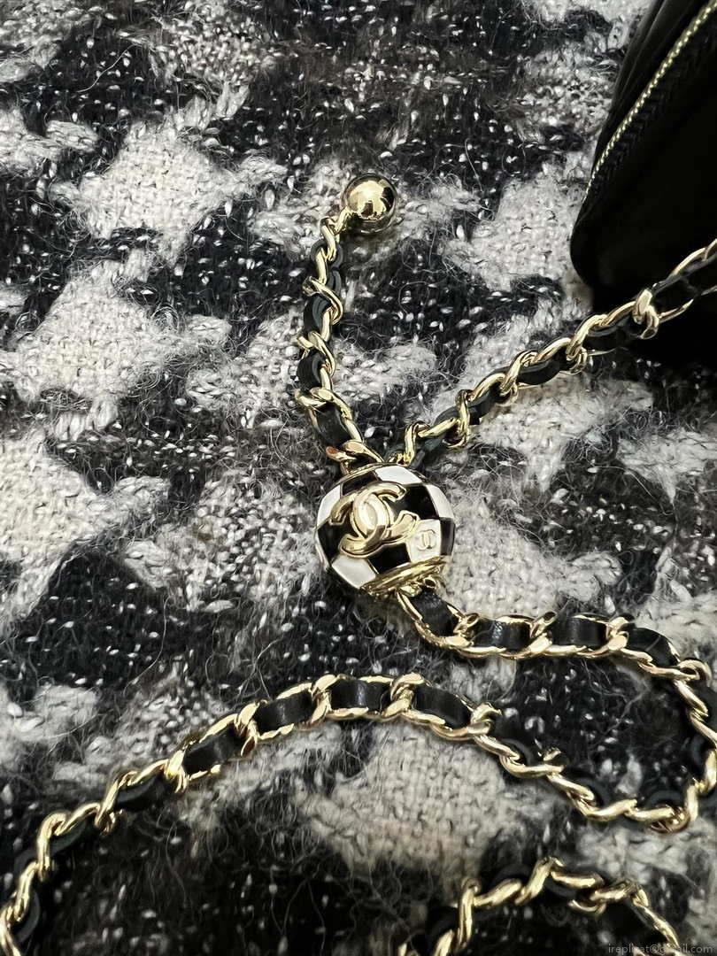 Chanel AP1447 Small Vanity With Chain Calfskin Black