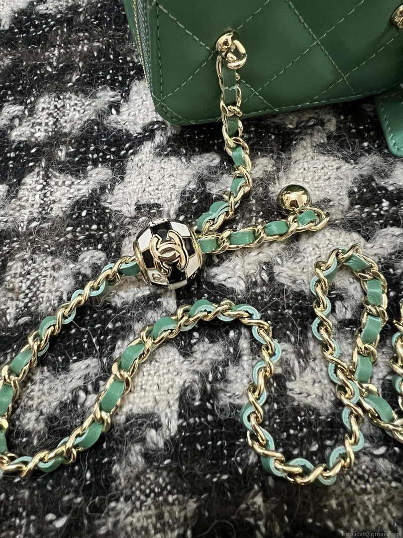 Chanel AP1447 Small Vanity With Chain Calfskin Green