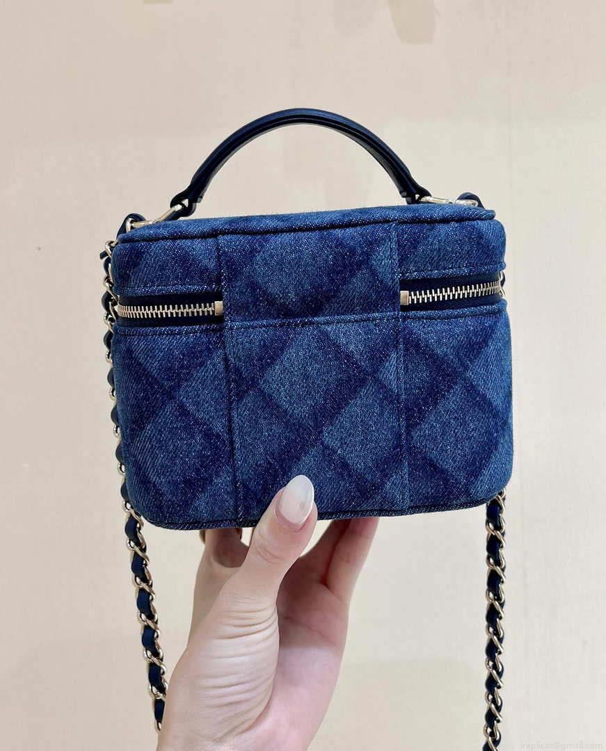 Chanel AP2718 Small Vanity With Chain Denim Blue