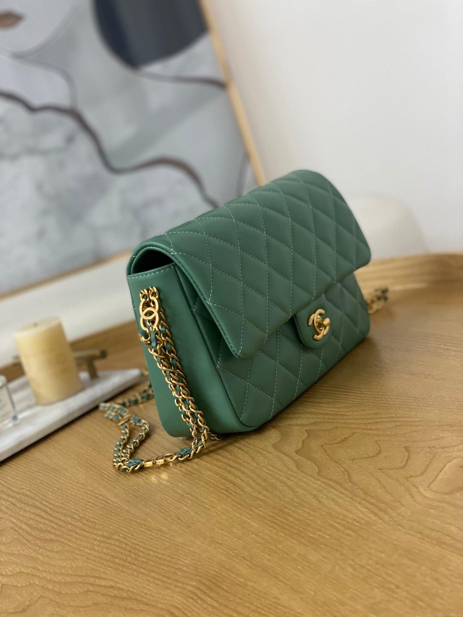 Chanel AS3777 Flap Bag Lambskin & Gold-Tone Metal Green