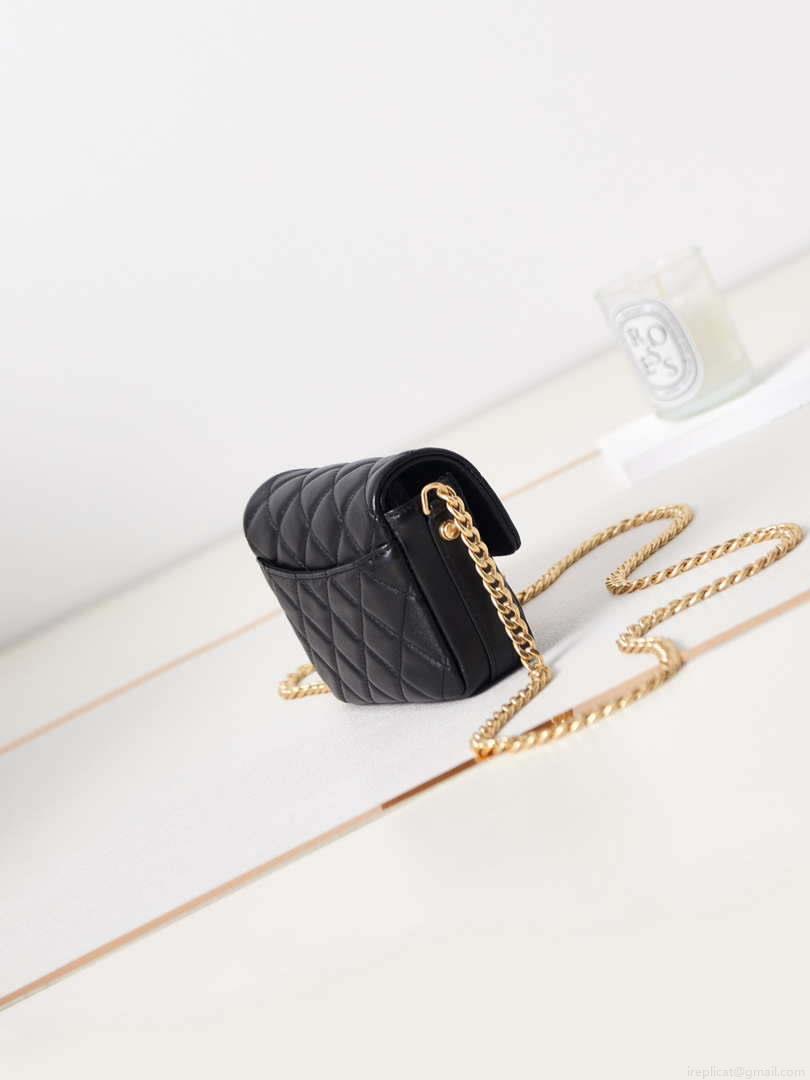 Chanel AP3208 Mini Flap bag With Chain shiny Lambskin & Gold-Tone Metal Black