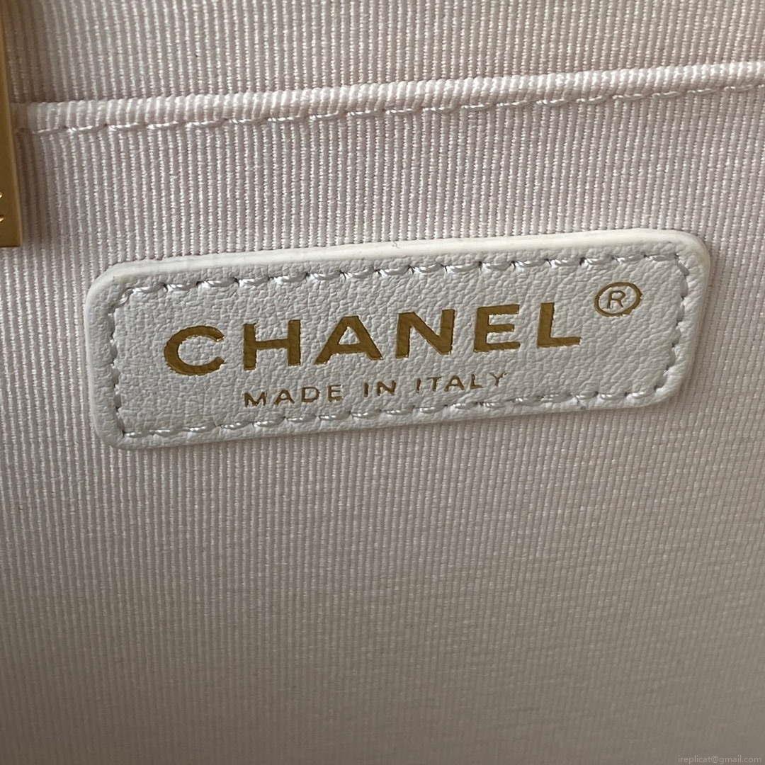Chanel AS3932 Flap Classic Bag CF Lambskin White Gold