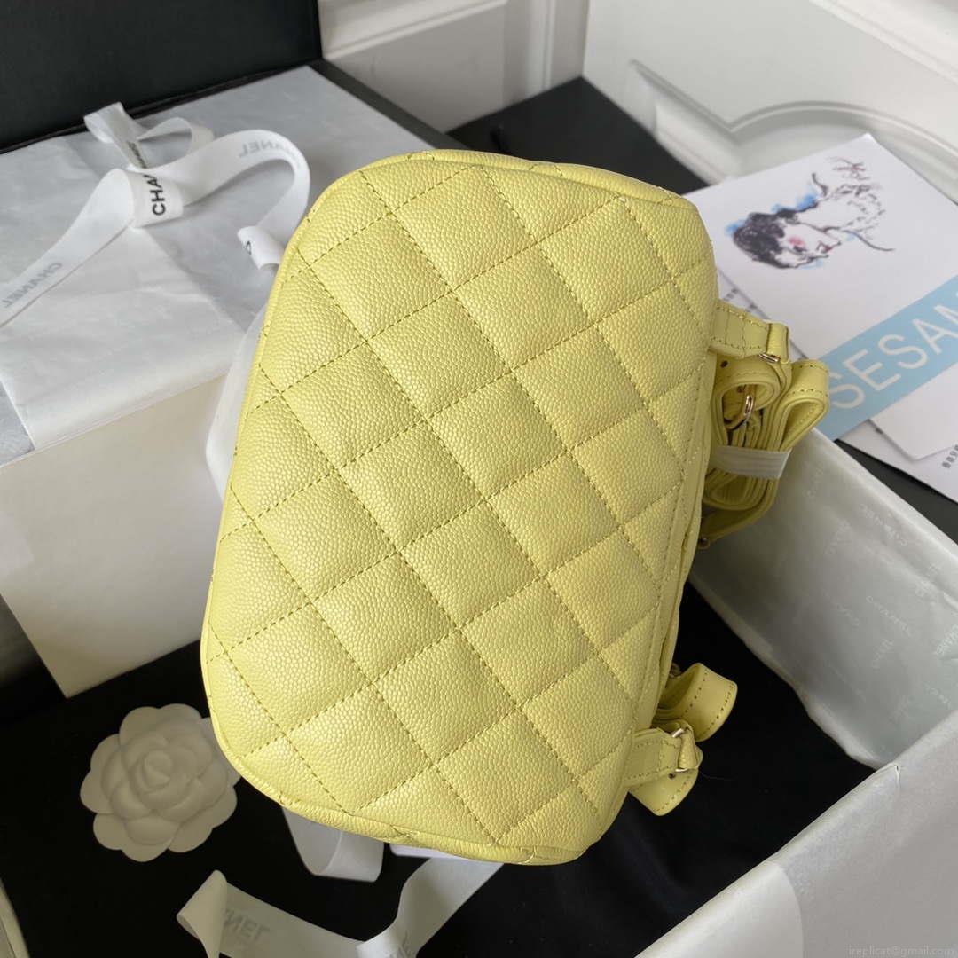 Chanel AS4059 Large Backpack Grained Shiny Calfskin & Gold-Tone Metal Yellow