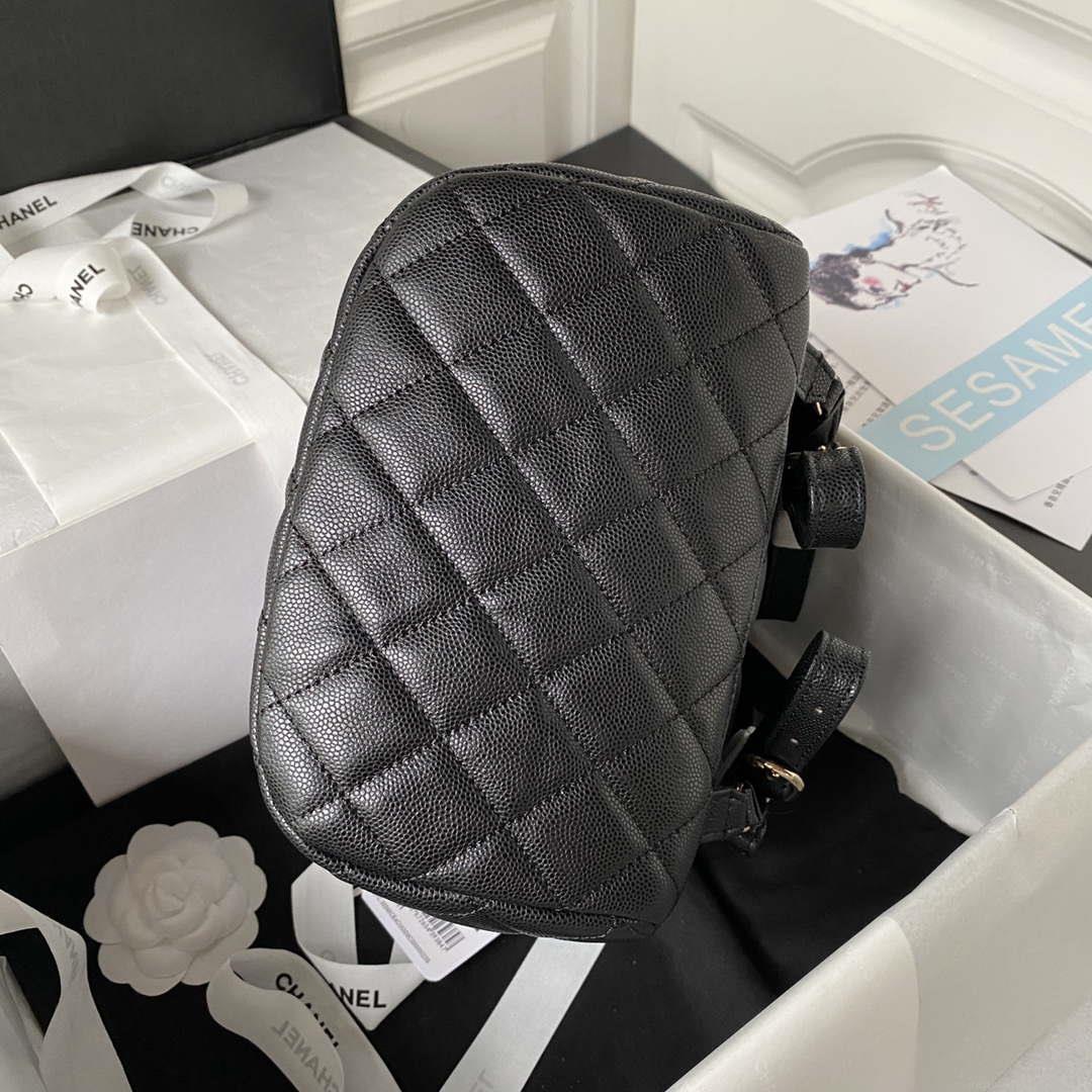 Chanel AS4059 Large Backpack Grained Shiny Calfskin & Gold-Tone Metal Black