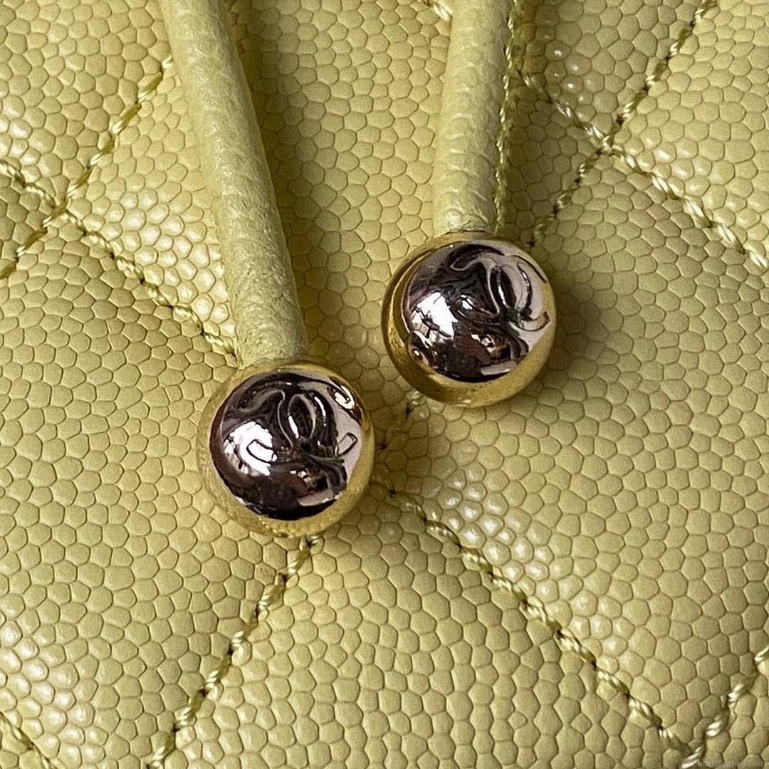 Chanel AS4058 Backpack Grained Shiny Calfskin & Gold-Tone Metal Yellow