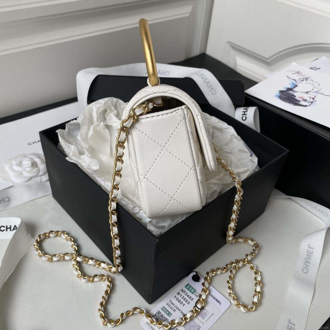 Chanel AP3485 Clutch With Chain Shiny Lambskin & Gold-Tone Metal White