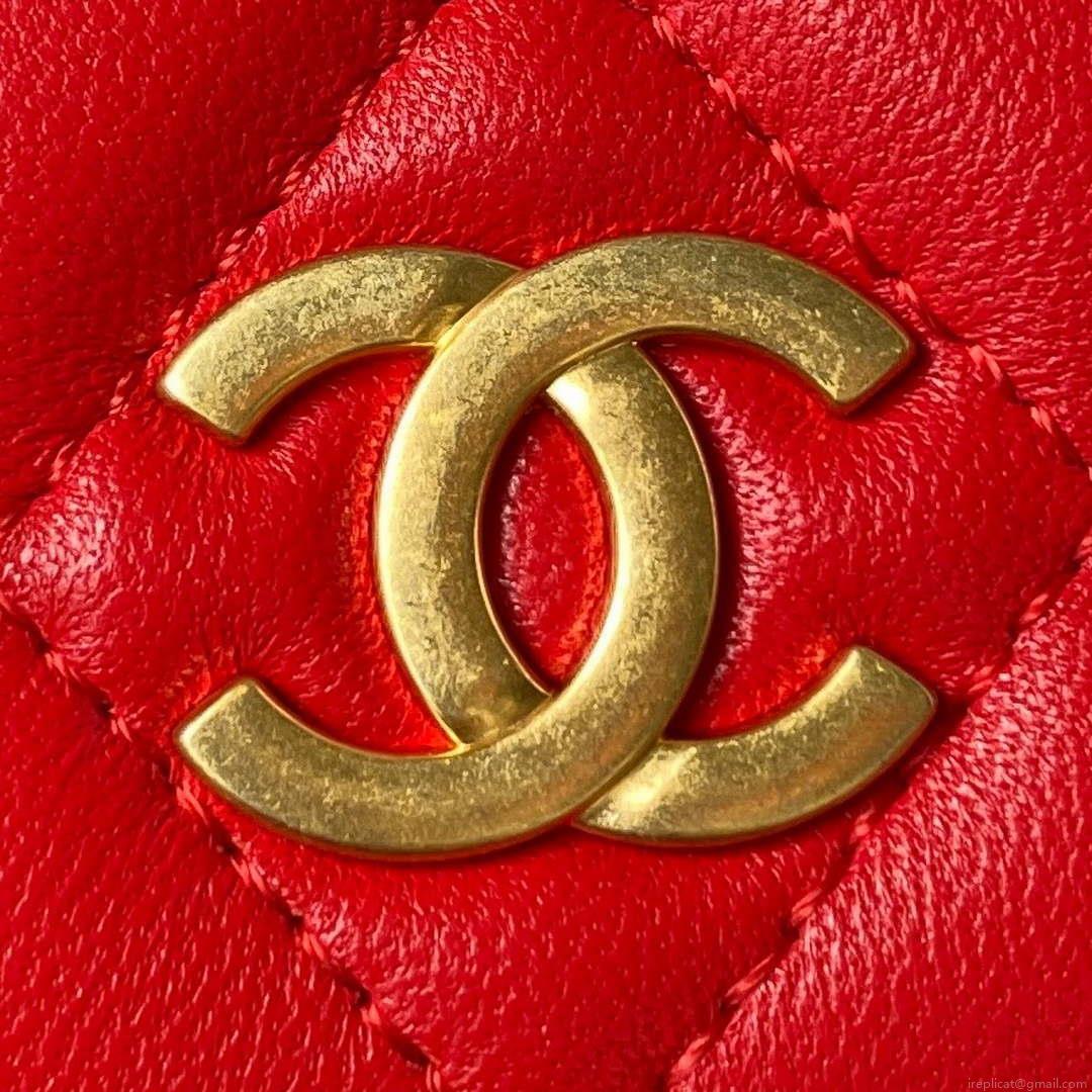 Chanel AP3485 Clutch With Chain Shiny Lambskin & Gold-Tone Metal Red