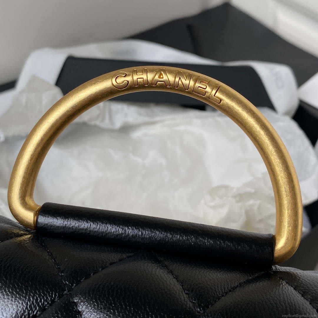 Chanel AP3485 Clutch With Chain Shiny Lambskin & Gold-Tone Metal Black