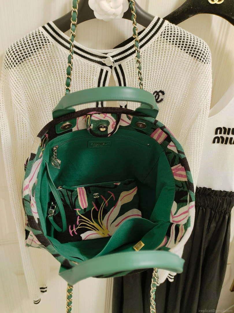 Chanel A66941 Medium Tote Printed Velvet Wooden Pearls & Gold-Tone Metal Green& Multicolour