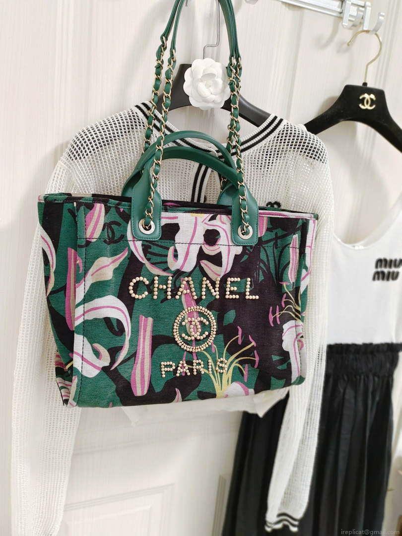 Chanel A66941 Medium Tote Printed Velvet Wooden Pearls & Gold-Tone Metal Green& Multicolour