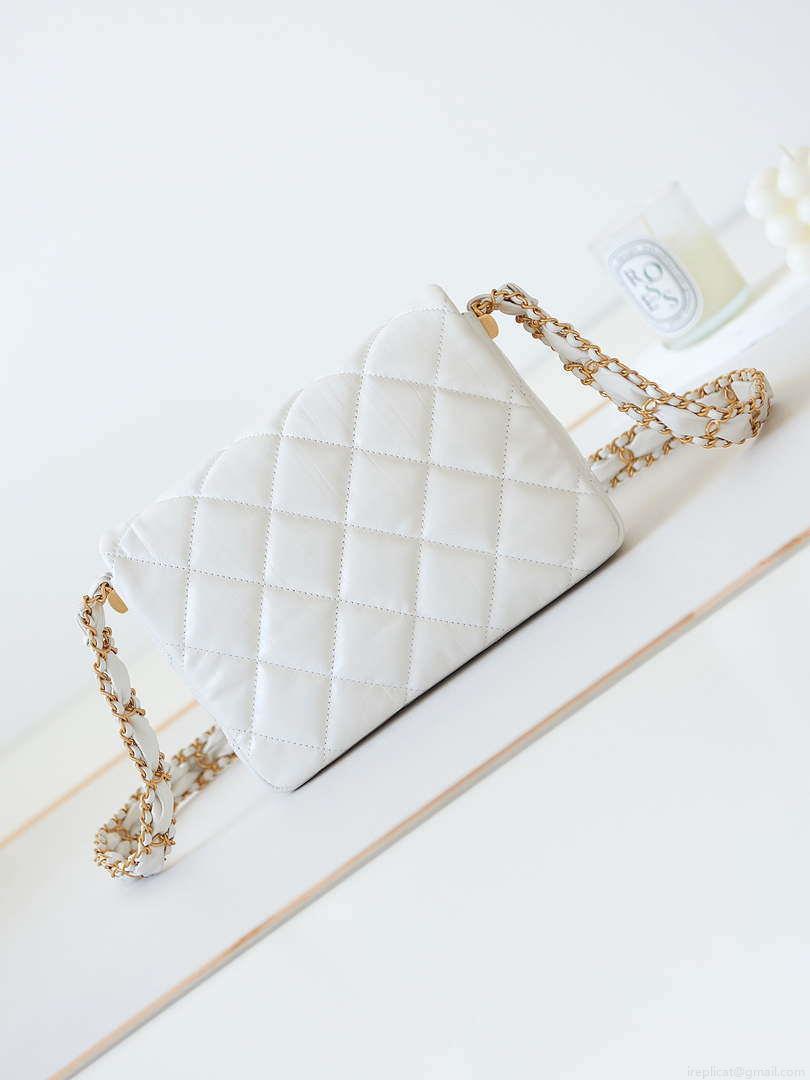 Chanel AS4423 Flap Lambskin bag White