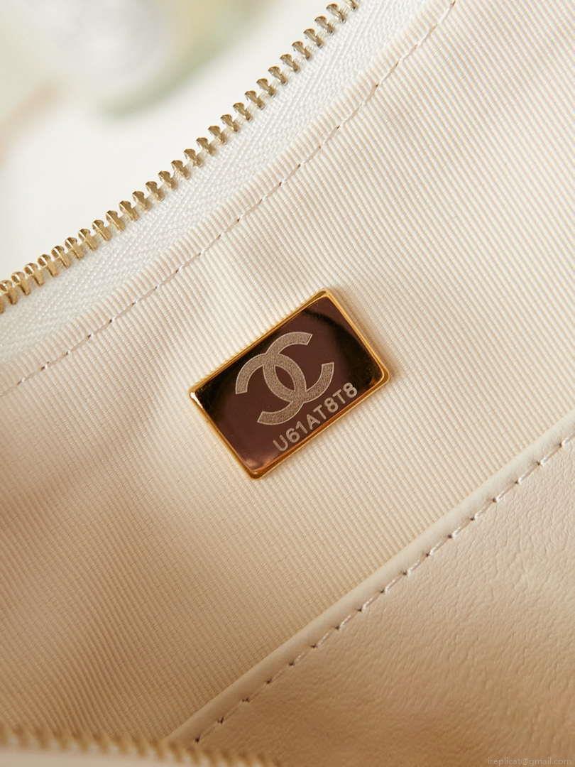 Chanel AS4422 23K Hobo Bag Lambskin Gold Metal White