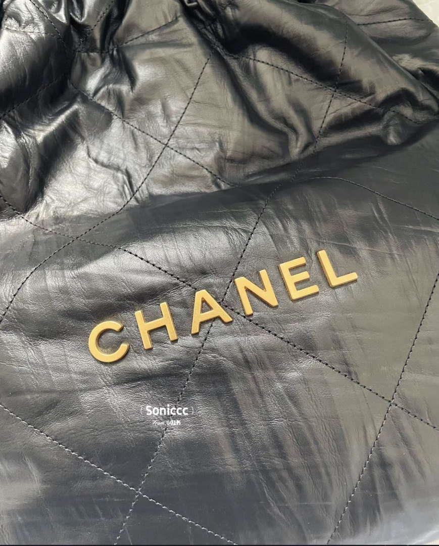 Chanel 22 Handbag AS3261 Wrinkled Calfskin leather Black Gold