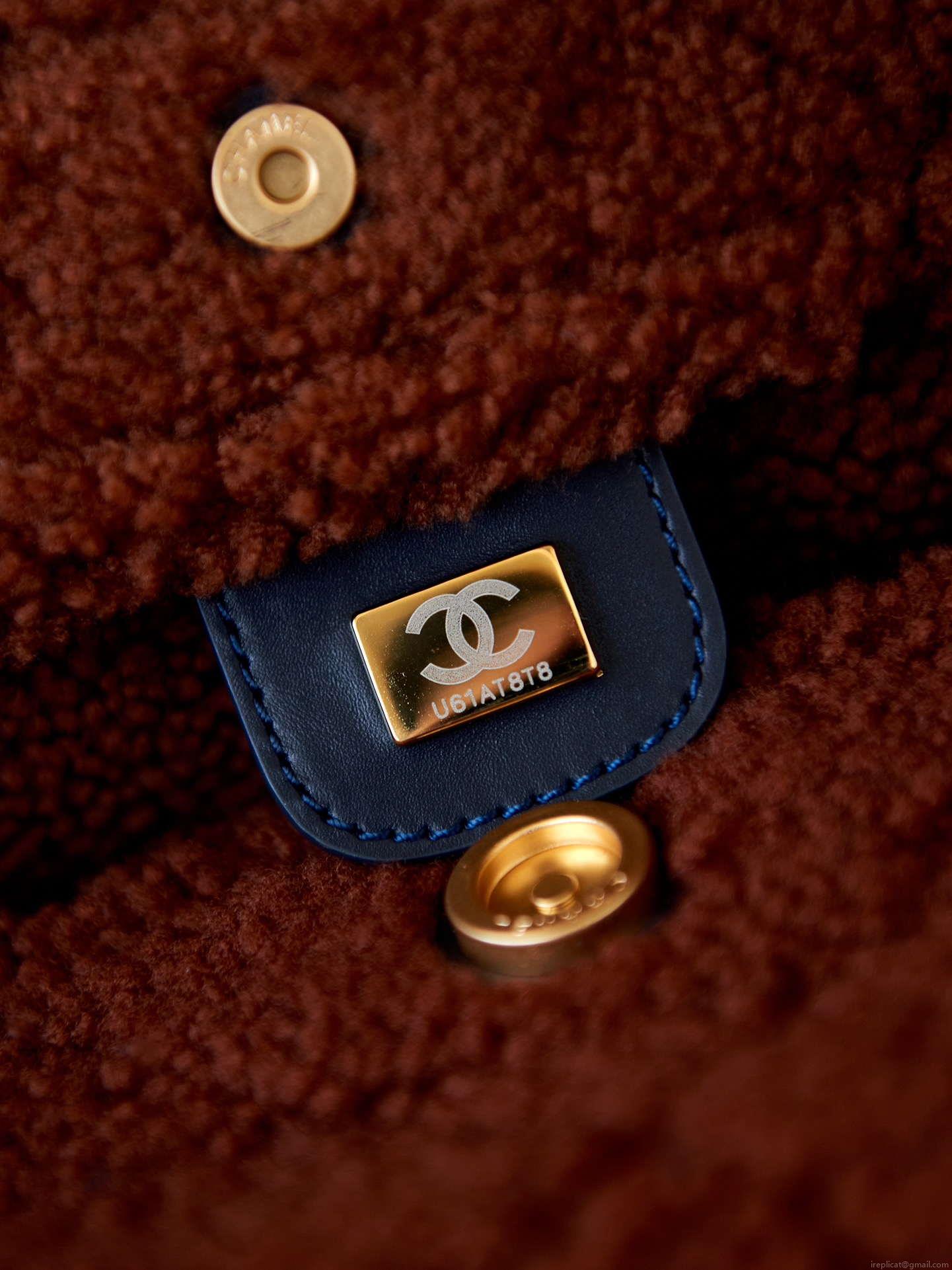 Chanel 22 AS3260 Small Handbag Black Calfskin wiht Brown wool Gold