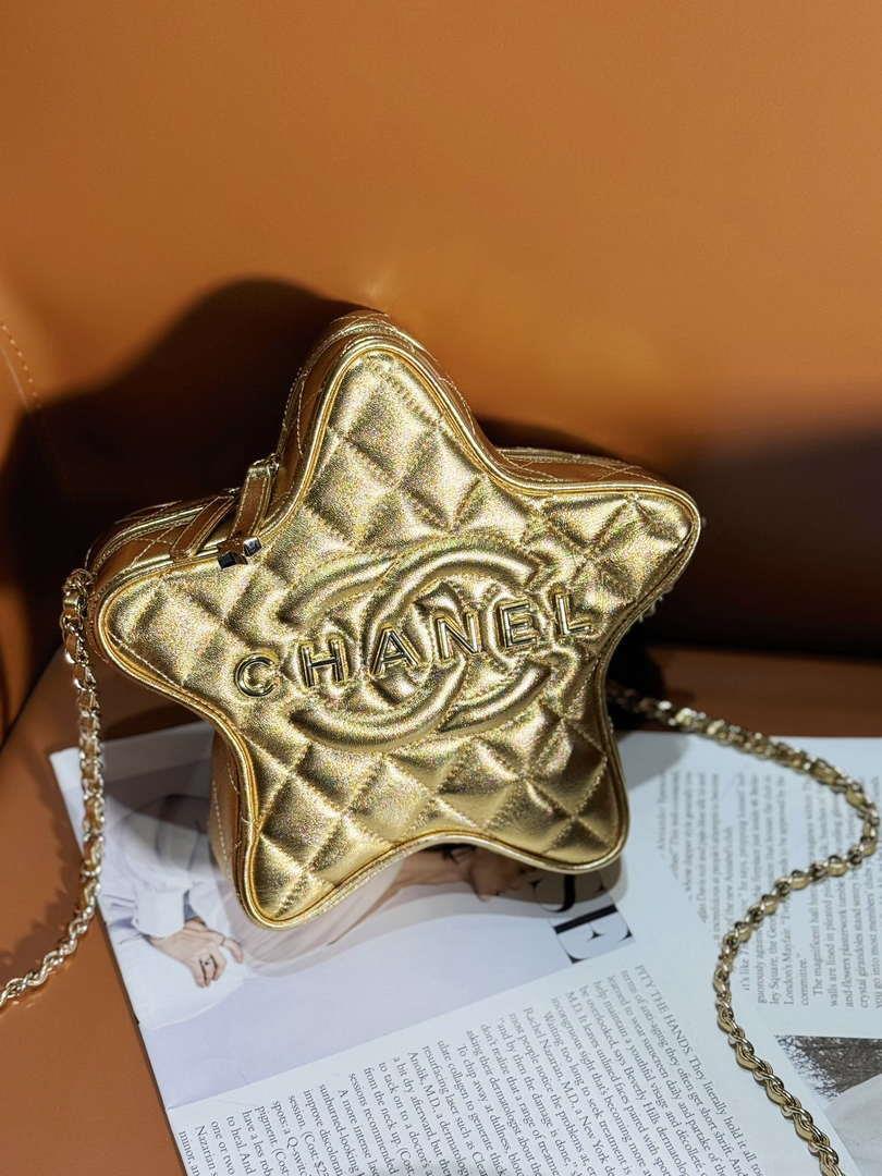 Chanel AS4579 Star Handbag metallic Lambskin gold metal Gold