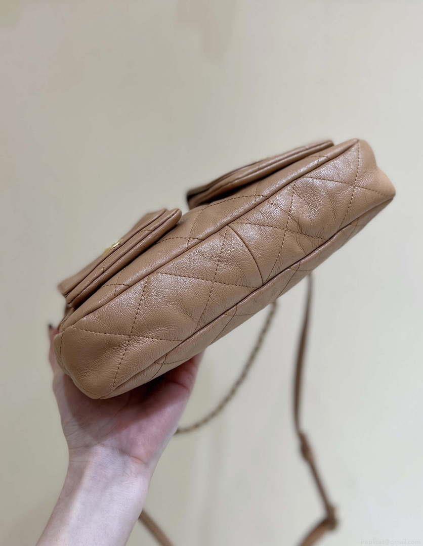 Chanel A99335 Hobo Bag Lambskin & Gold-Tone Metal Brown