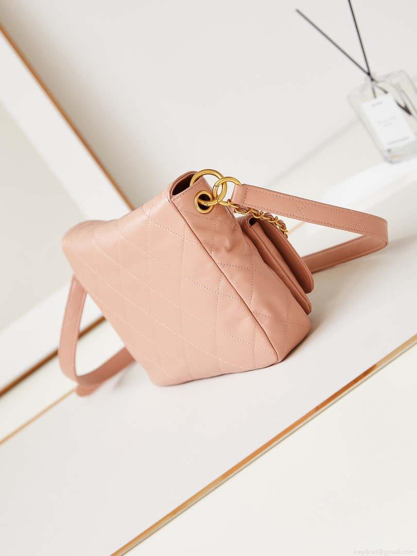 Chanel AS4743 Hobo Handbag Shiny Calfskin & Gold-Tone Metal Pink