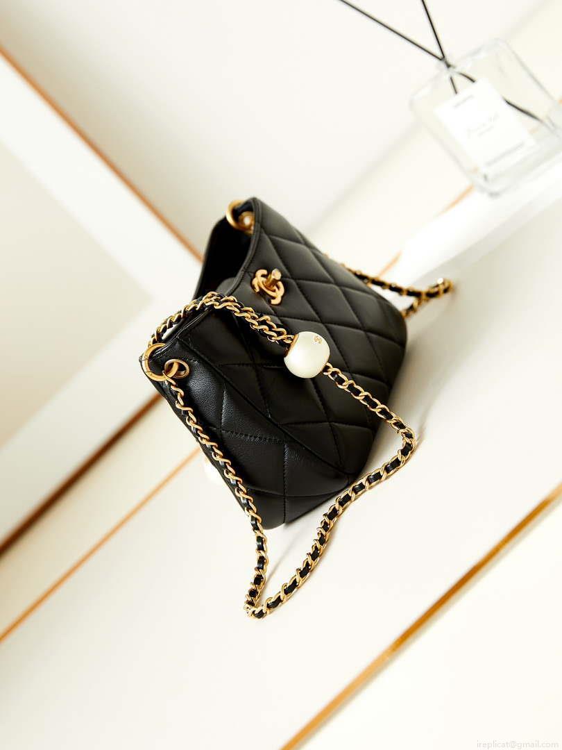 Chanel 24S AS4859 Hobo Bag Lambskin & Gold-Tone Metal Pearl Black