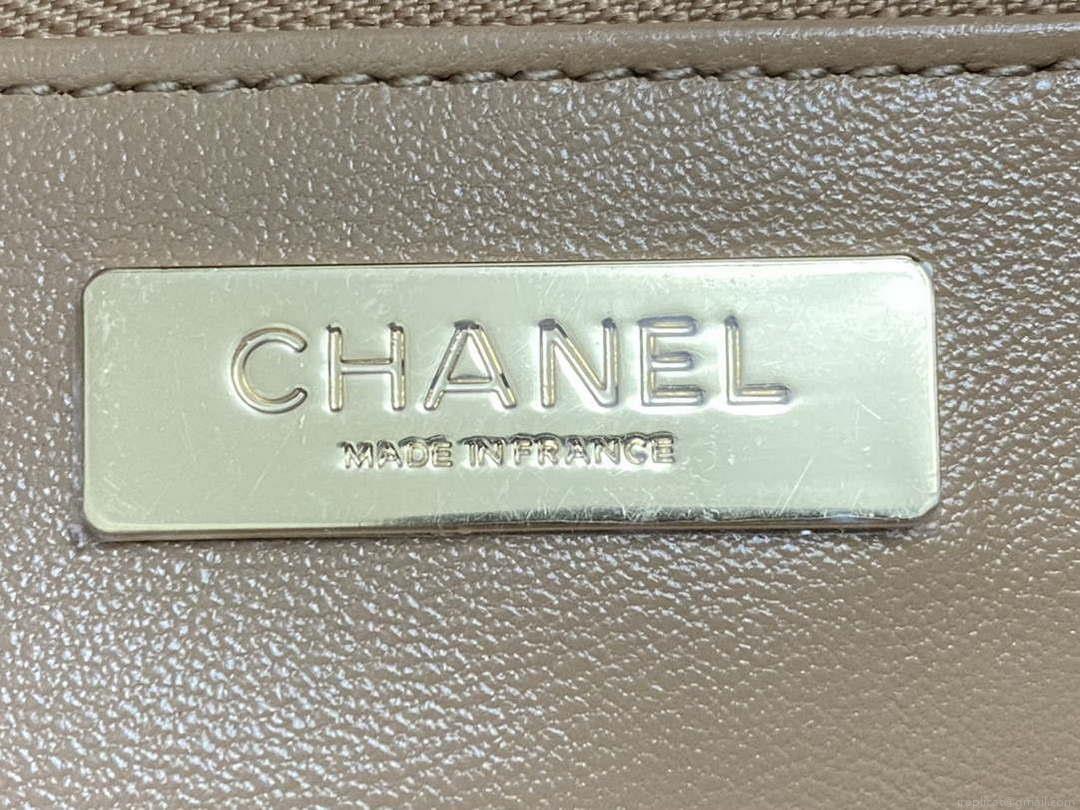 Chanel AS4853 Shopping Bag Shiny Lambskin & Gold-Tone Metal Brown
