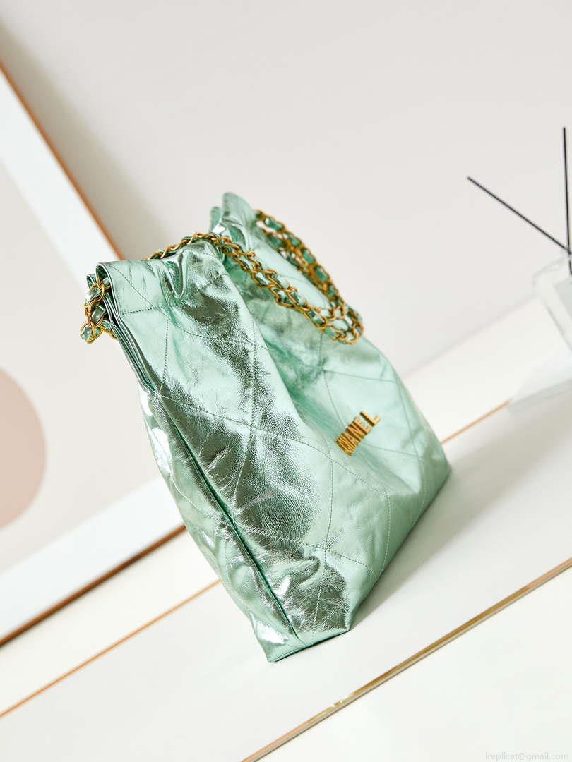 Chanel 22 HandBag Fantasy color Calfskin & Gold-Tone Metal AS3261 Green